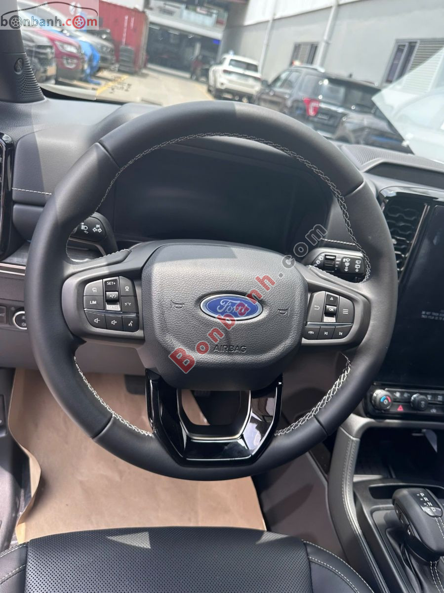 Bán ô tô Ford Everest Platinum+ 2.3L 4x4 AT - 2026 - xe mới