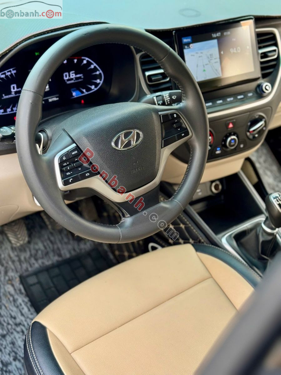 Bán ô tô Hyundai Accent 1.4 MT - 2022 - xe cũ