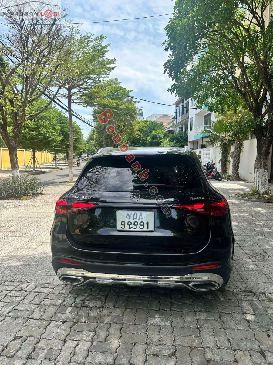 Bán ô tô Mercedes Benz GLC 300 4Matic - 2023 - xe cũ