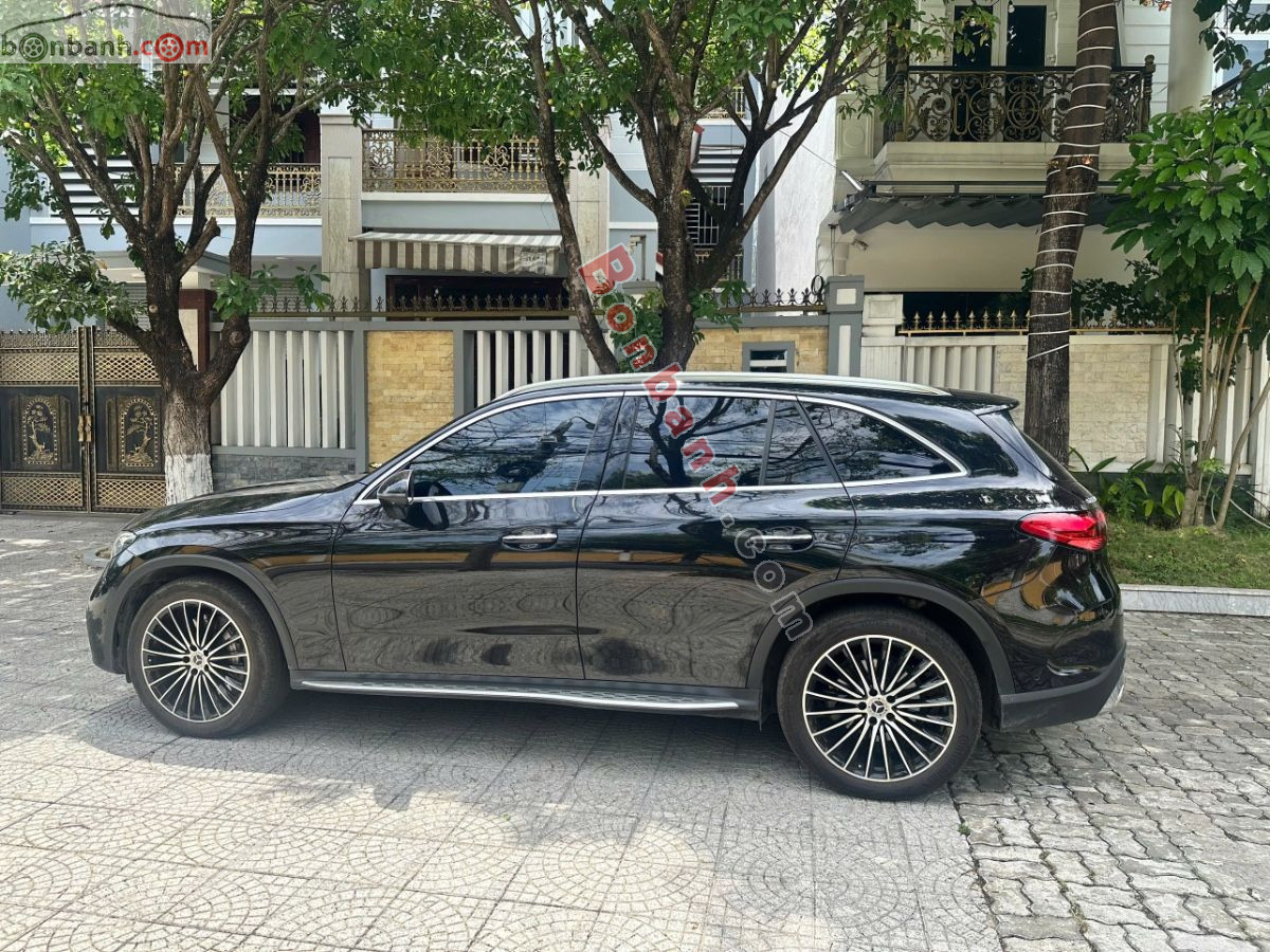 Bán ô tô Mercedes Benz GLC 300 4Matic - 2023 - xe cũ