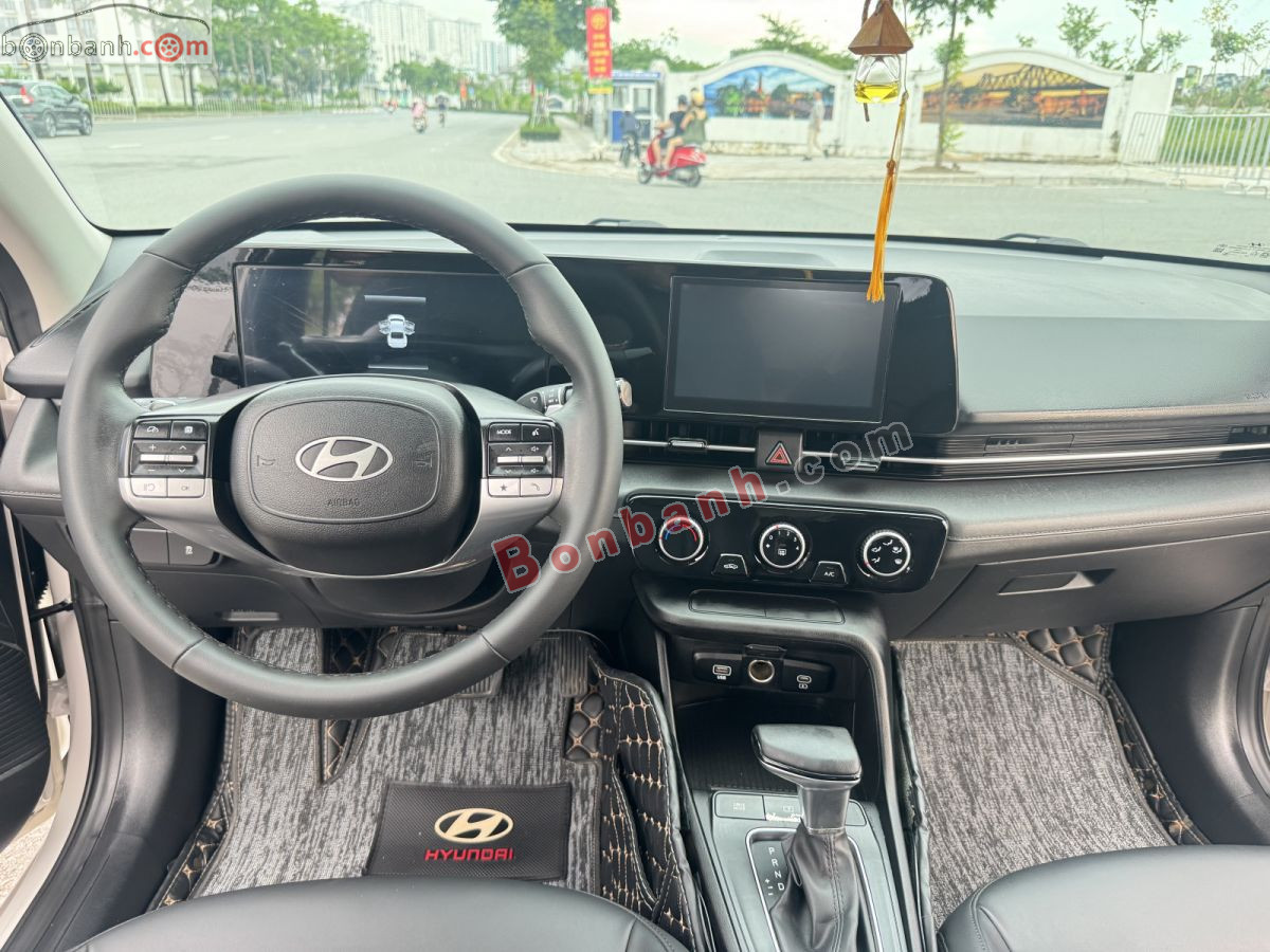 Bán ô tô Hyundai Accent Đặc biệt 1.5 AT - 2024 - xe cũ