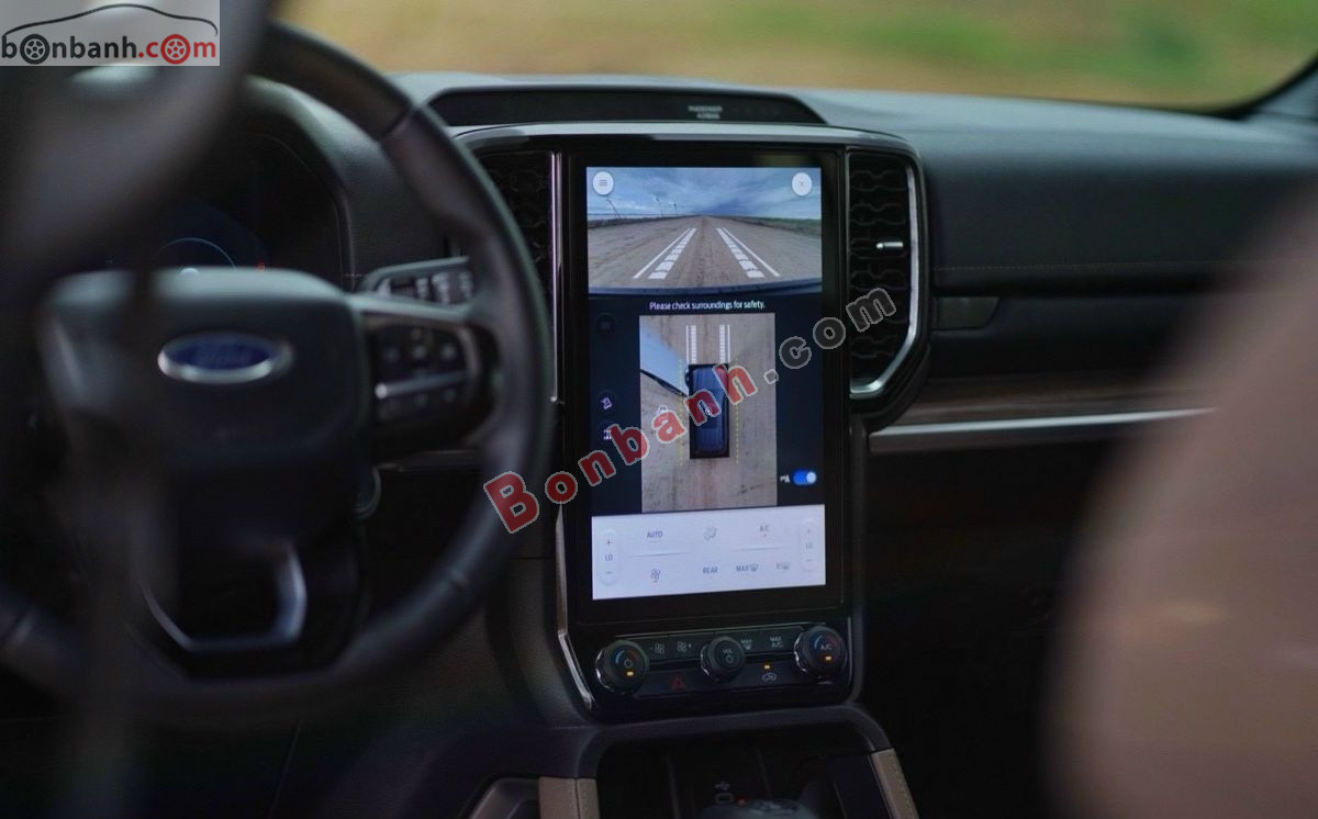 Bán ô tô Ford Everest Titanium 2.0L 4x2 AT - 2025 - xe mới