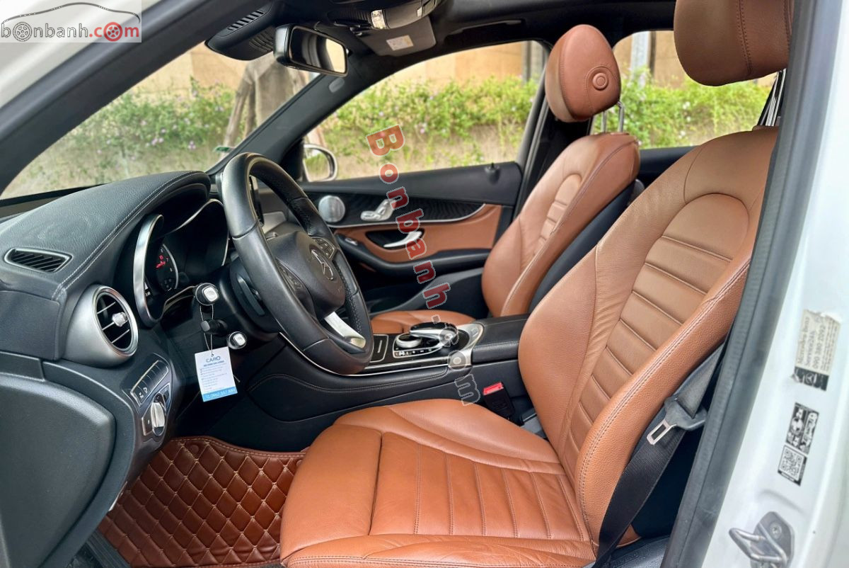 Bán ô tô Mercedes Benz GLC 300 4Matic - 2018 - xe cũ