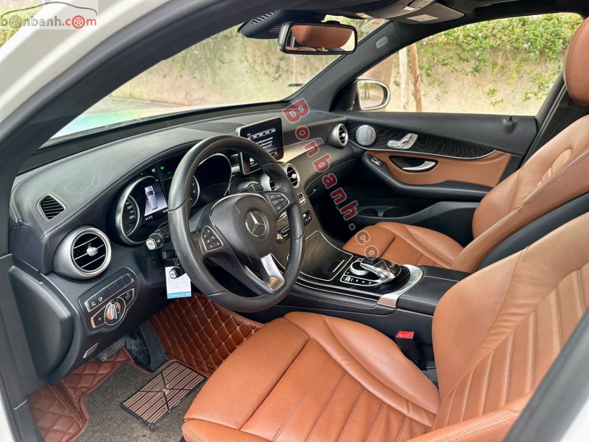 Bán ô tô Mercedes Benz GLC 300 4Matic - 2018 - xe cũ