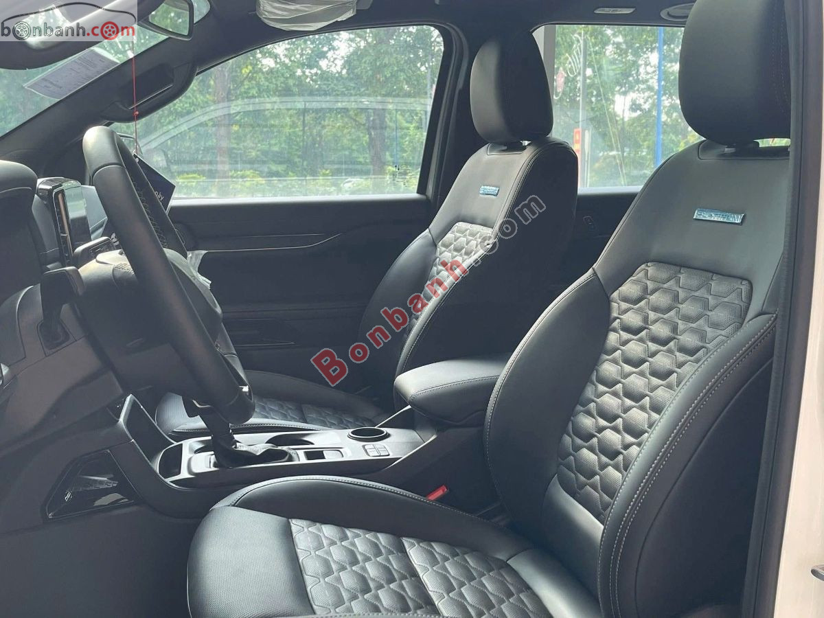 Bán ô tô Ford Everest Platinum 2.0L 4x2 AT - 2026 - xe mới