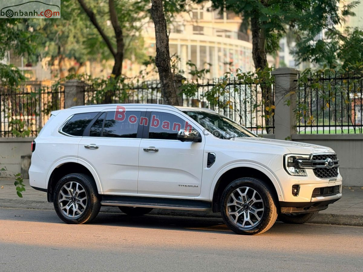 Bán ô tô Ford Everest Titanium Plus 2.0L 4x4 AT - 2024 - xe cũ