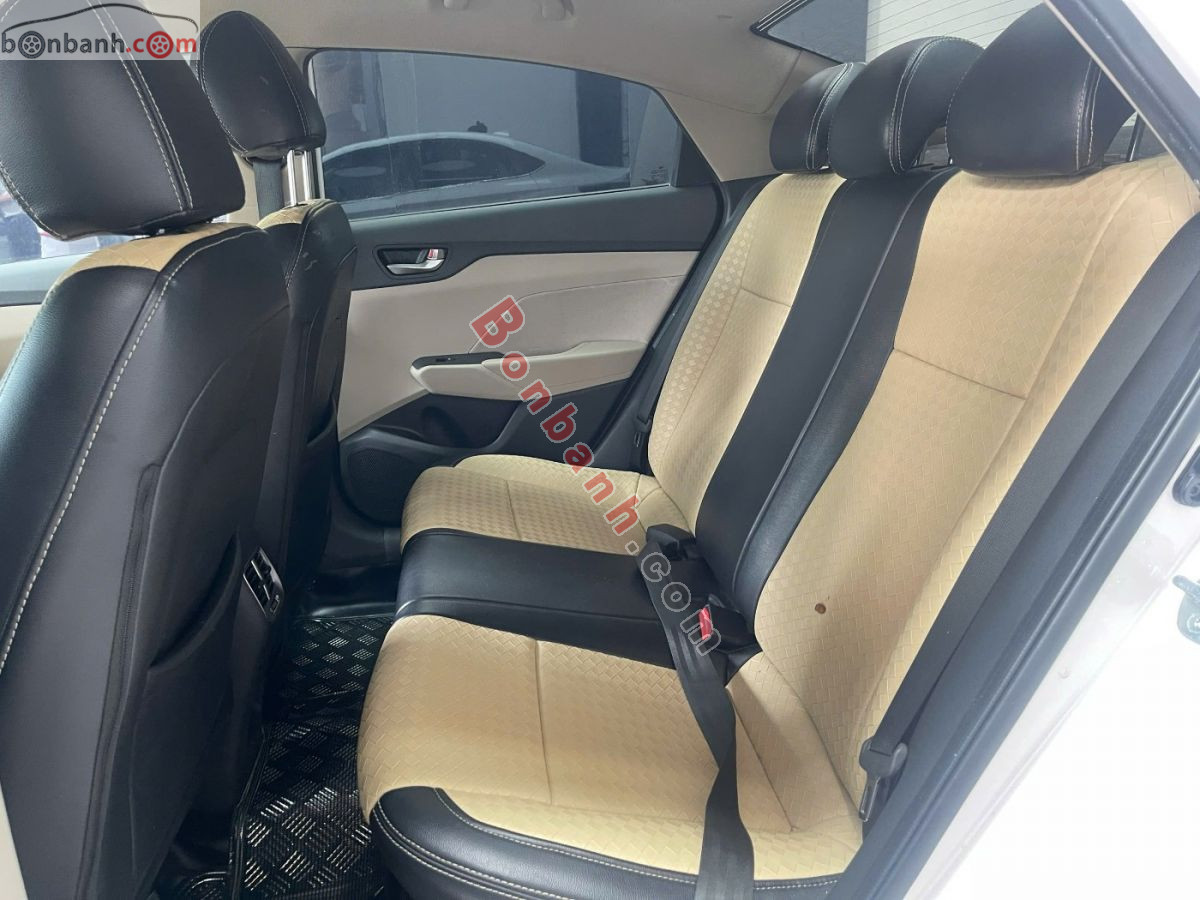 Bán ô tô Hyundai Accent 1.4 MT - 2022 - xe cũ