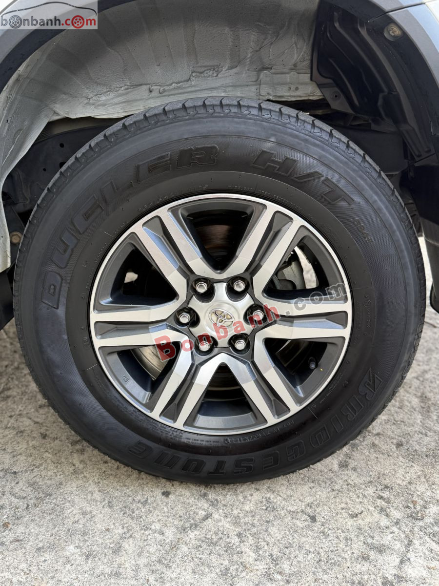 Bán ô tô Toyota Fortuner 2.4G 4x2 AT - 2019 - xe cũ