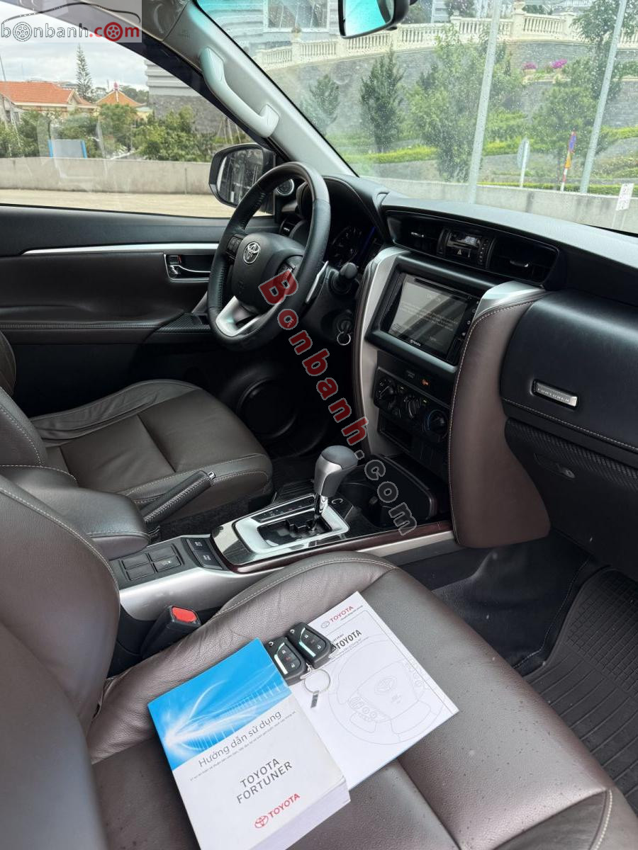 Bán ô tô Toyota Fortuner 2.4G 4x2 AT - 2019 - xe cũ