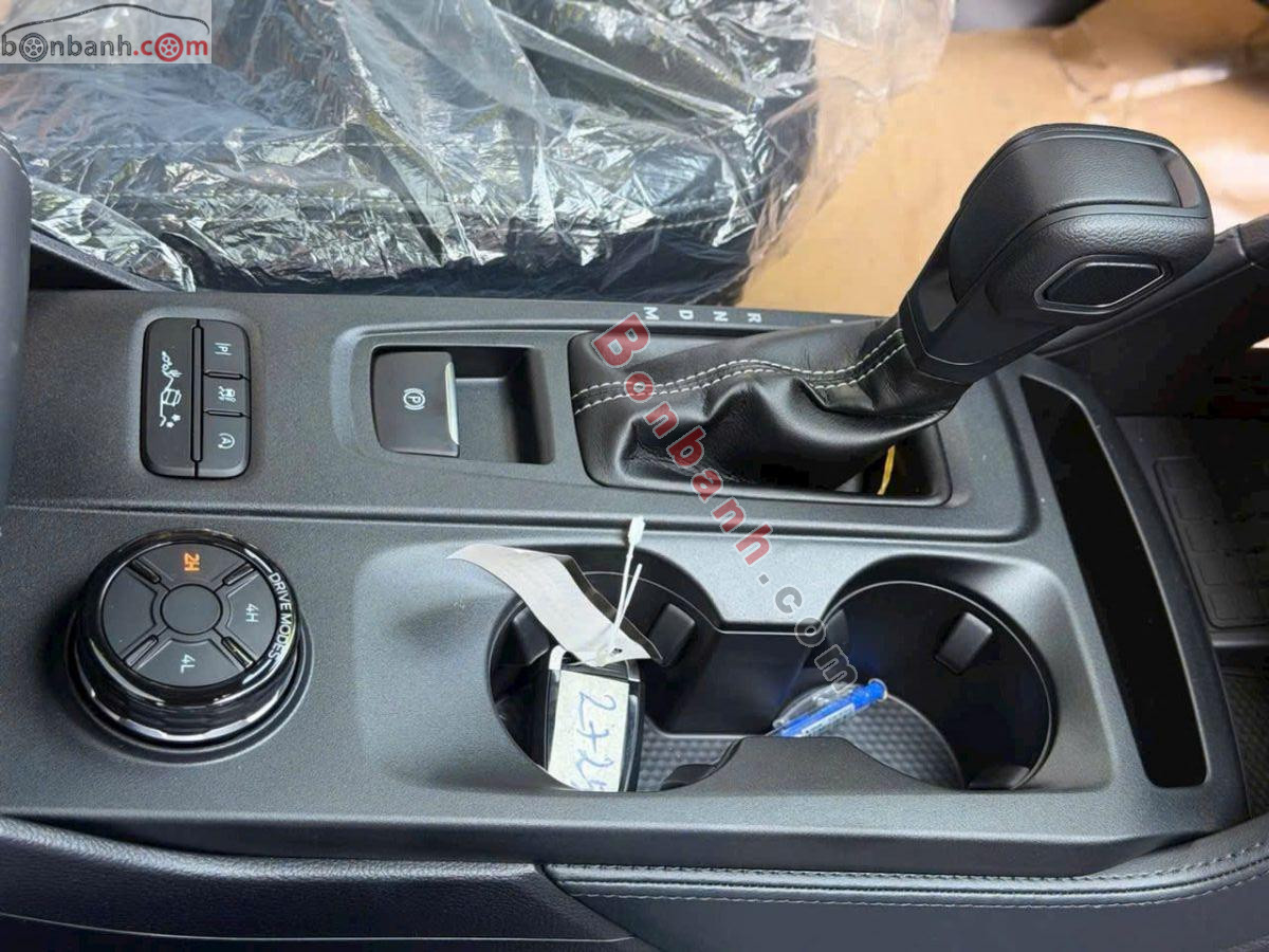 Bán ô tô Ford Everest Platinum 2.0L 4x4 AT - 2026 - xe mới