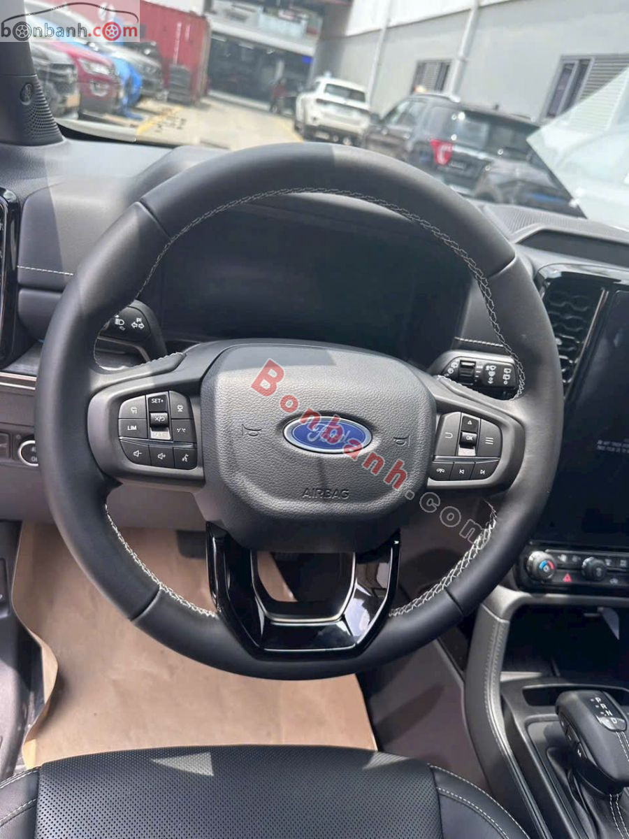 Bán ô tô Ford Everest Platinum+ 2.3L 4x4 AT - 2026 - xe mới