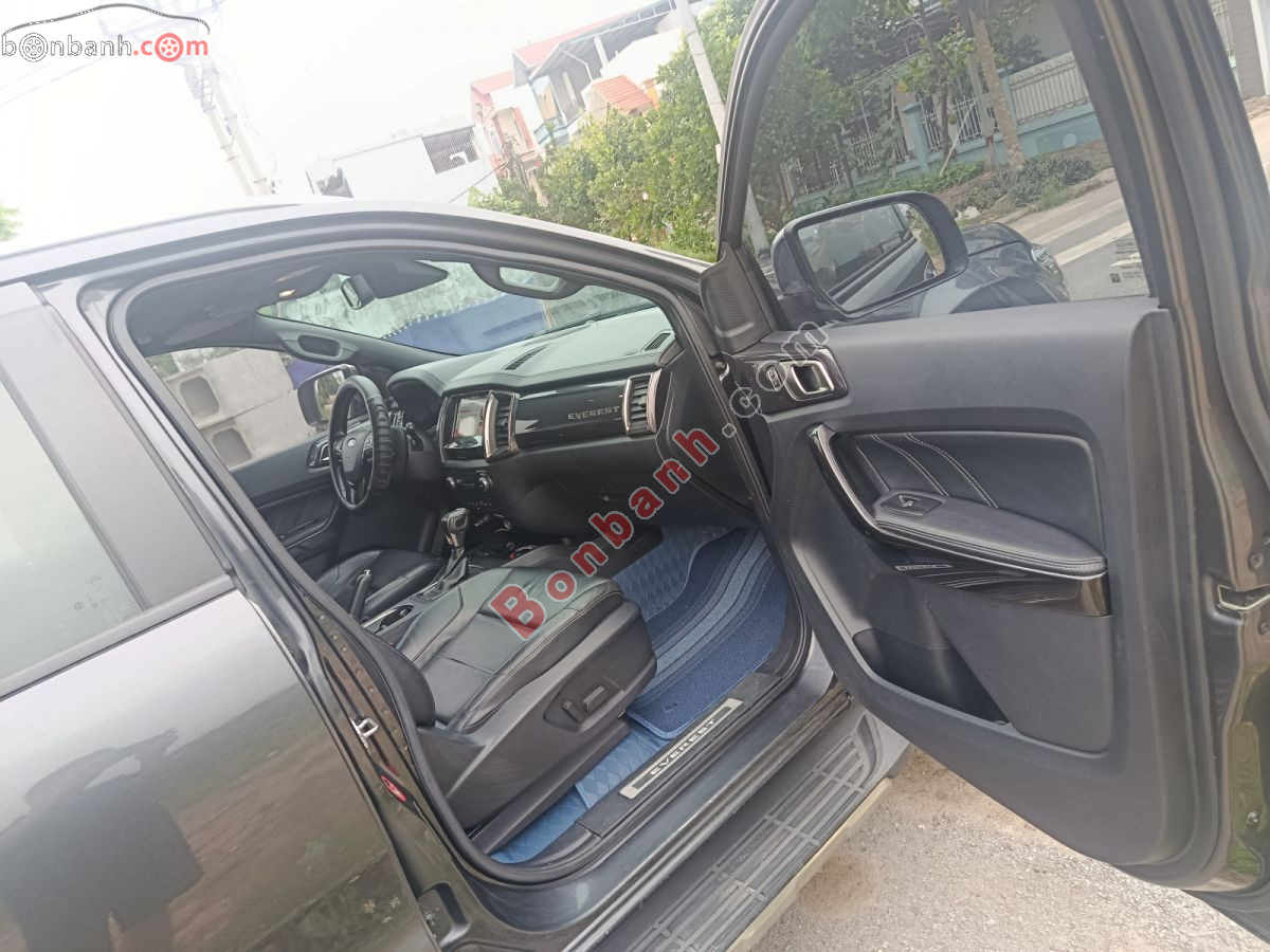 Bán ô tô Ford Everest Titanium 2.0L 4x4 AT - 2019 - xe cũ