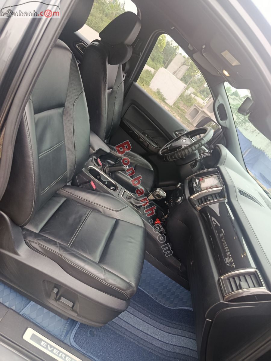 Bán ô tô Ford Everest Titanium 2.0L 4x4 AT - 2019 - xe cũ