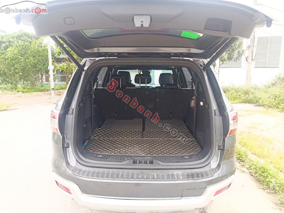 Bán ô tô Ford Everest Titanium 2.0L 4x4 AT - 2019 - xe cũ