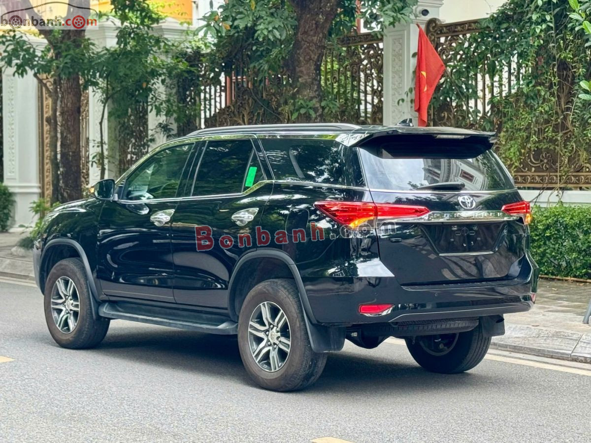 Bán ô tô Toyota Fortuner 2.4L 4x2 AT - 2022 - xe cũ