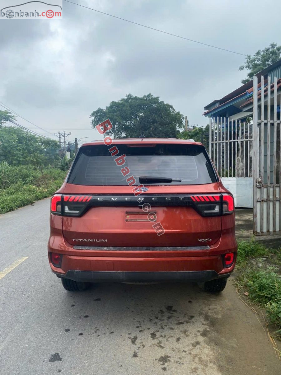 Bán ô tô Ford Everest Titanium Plus 2.0L 4x4 AT - 2023 - xe cũ