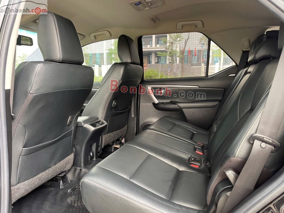 Bán ô tô Toyota Fortuner 2.4L 4x2 AT - 2022 - xe cũ