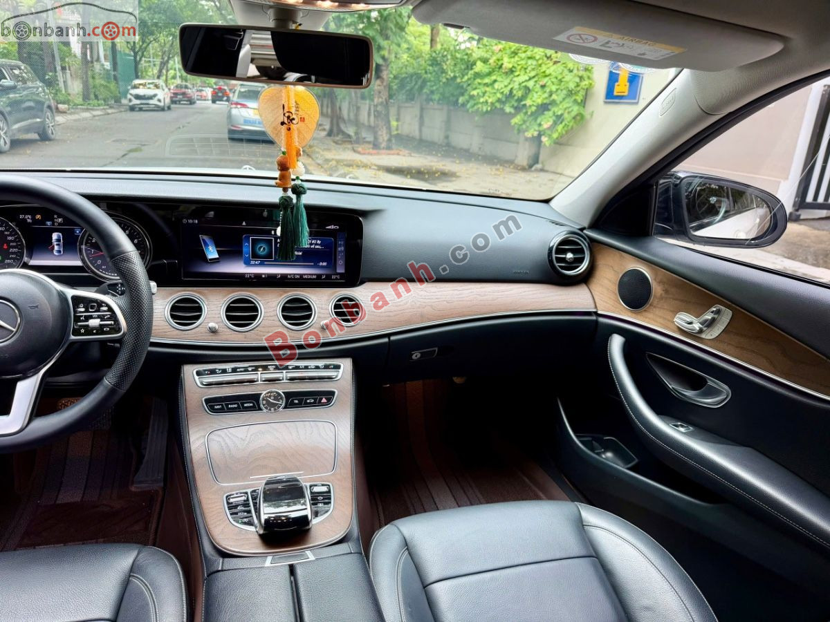 Bán ô tô Mercedes Benz E class E200 - 2018 - xe cũ