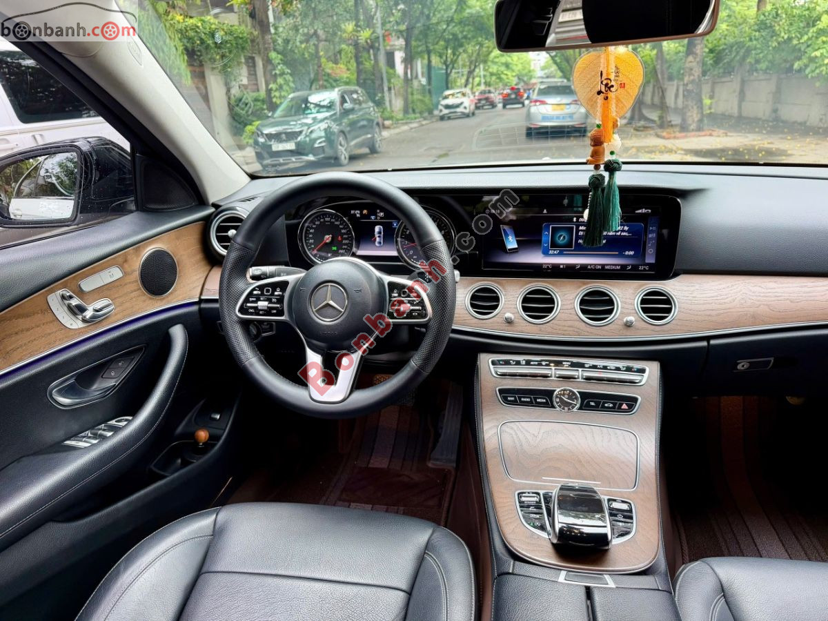Bán ô tô Mercedes Benz E class E200 - 2018 - xe cũ