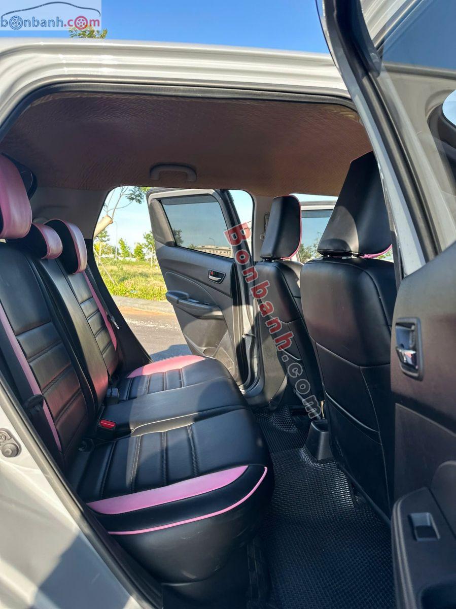 Bán ô tô Suzuki Swift GLX 1.2 AT - 2021 - xe cũ