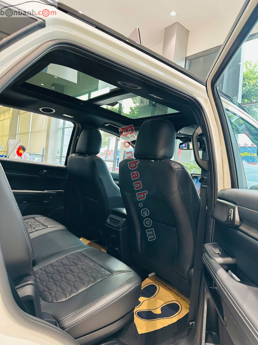 Bán ô tô Ford Everest Platinum+ 2.3L 4x4 AT - 2026 - xe mới
