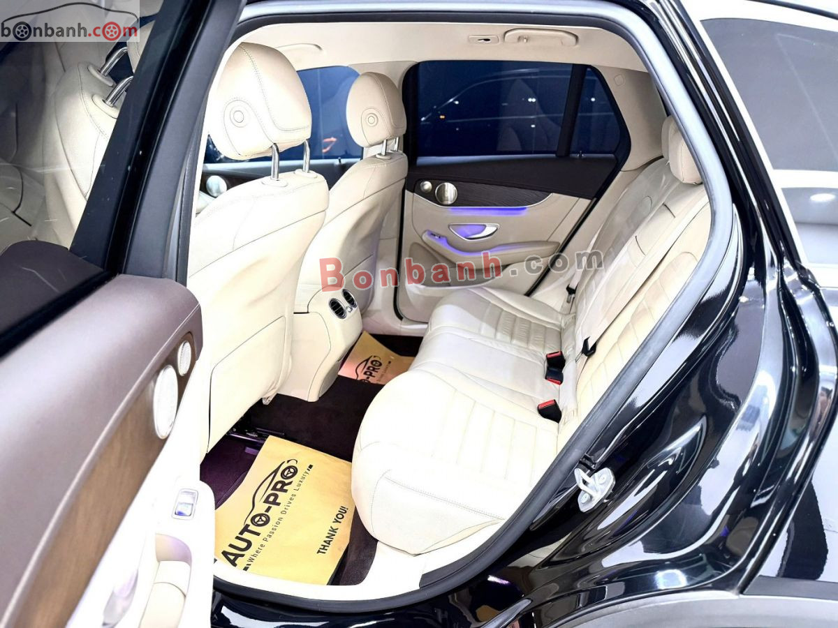 Bán ô tô Mercedes Benz GLC 200 4Matic - 2021 - xe cũ