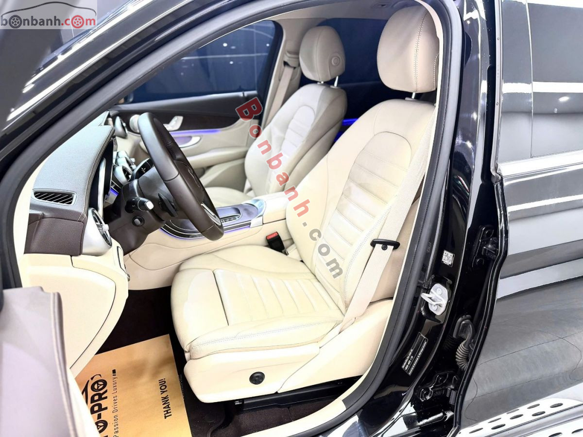 Bán ô tô Mercedes Benz GLC 200 4Matic - 2021 - xe cũ