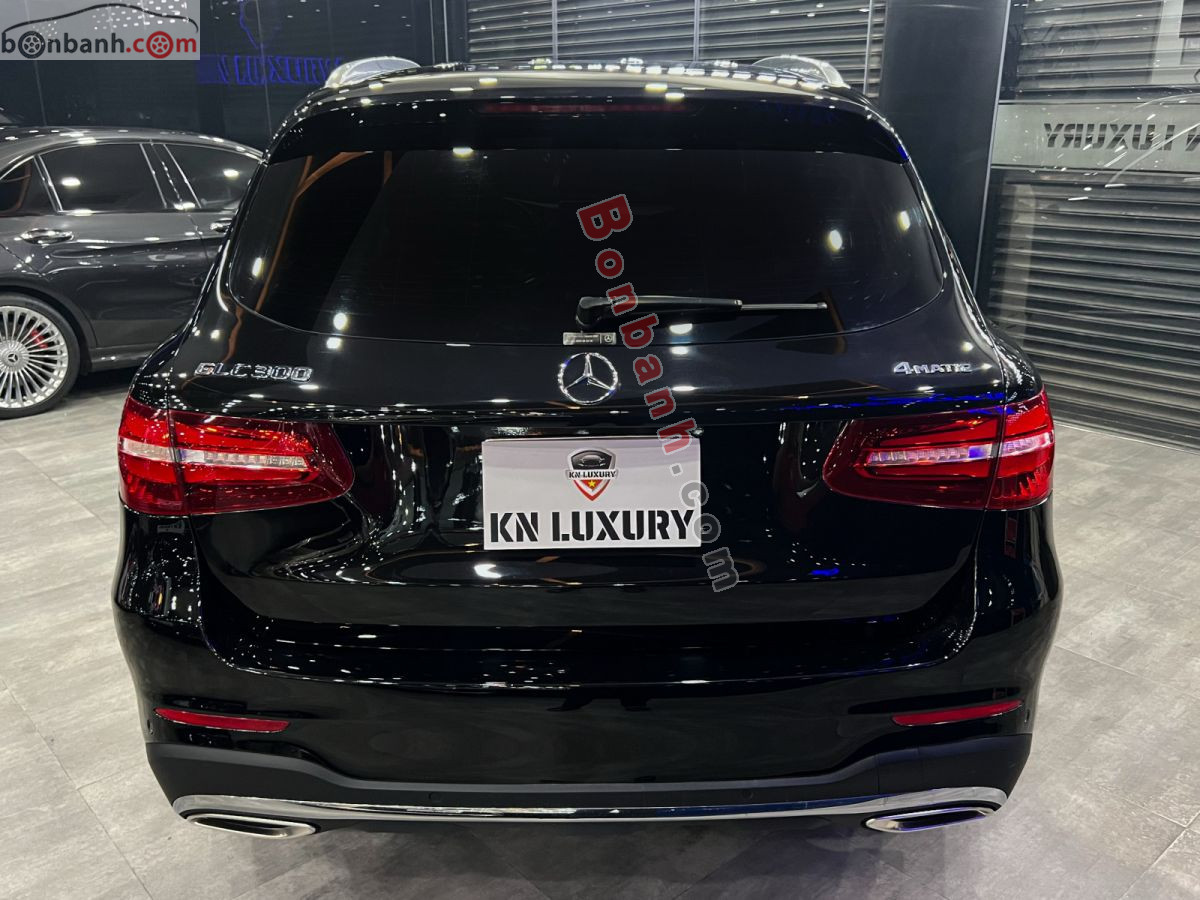 Bán ô tô Mercedes Benz GLC 300 4Matic - 2018 - xe cũ