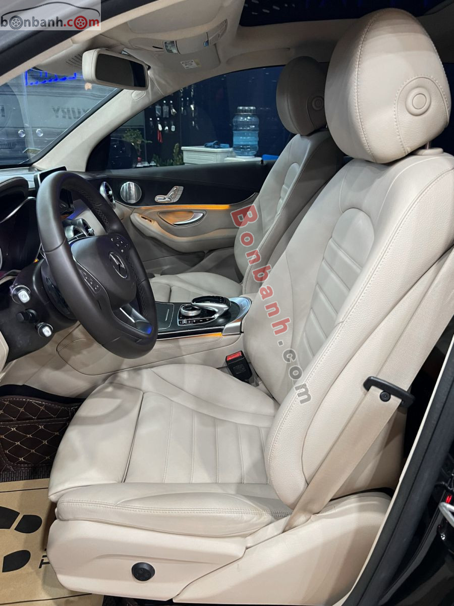 Bán ô tô Mercedes Benz GLC 300 4Matic - 2018 - xe cũ