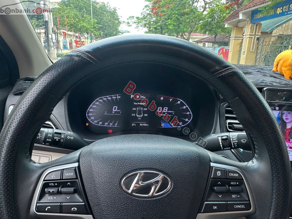 Bán ô tô Hyundai Accent 1.4 AT Đặc Biệt - 2021 - xe cũ