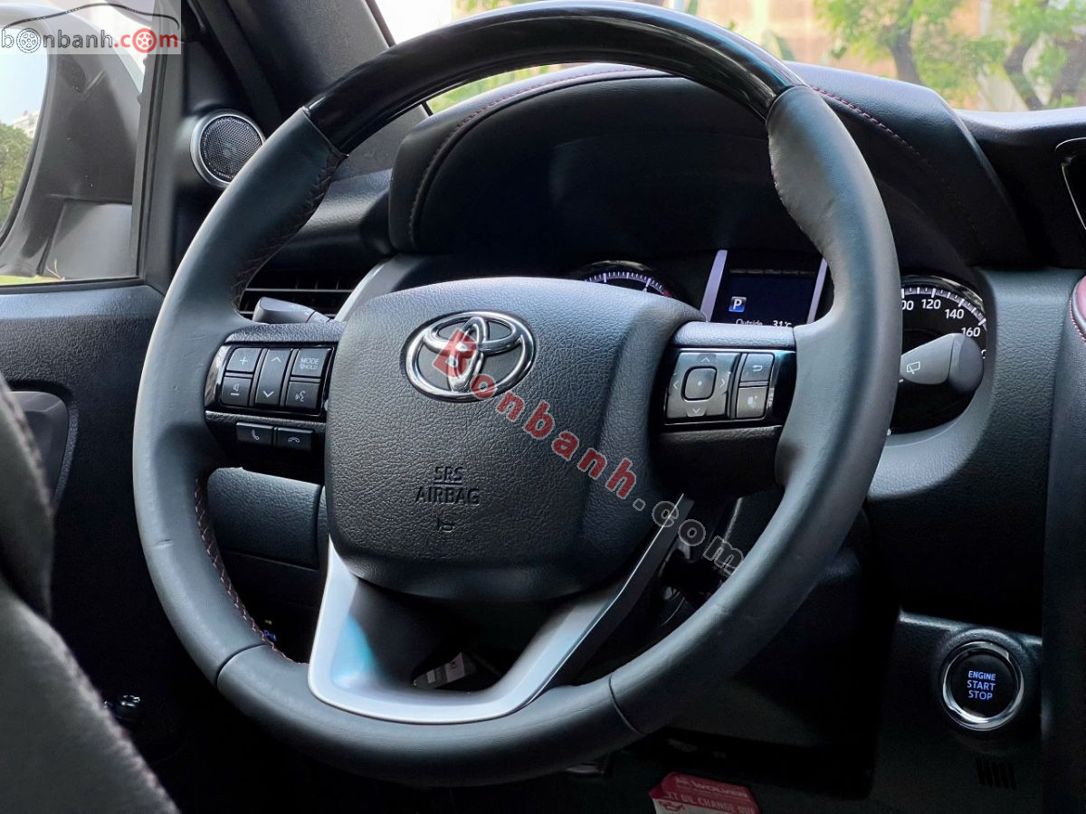 Bán ô tô Toyota Fortuner 2.4G 4x2 AT Legender - 2021 - xe cũ