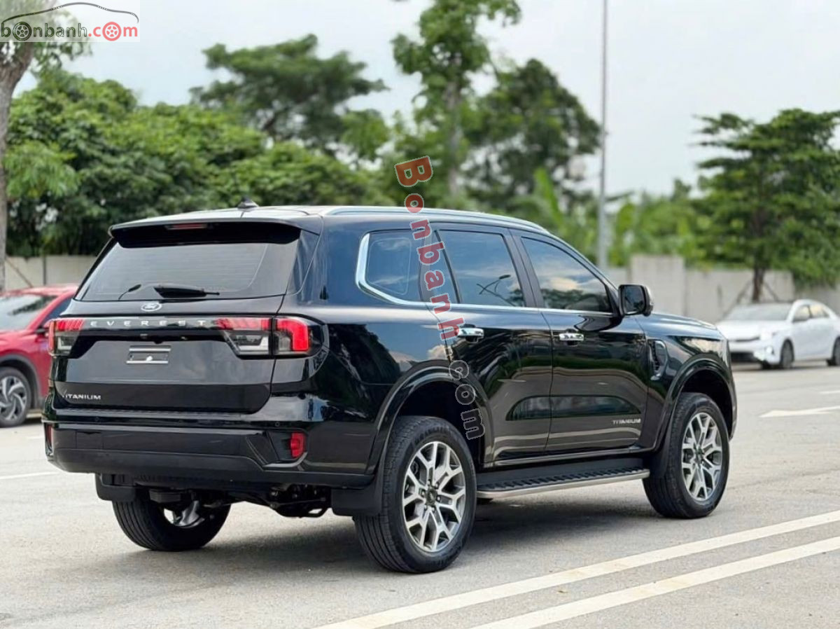 Bán ô tô Ford Everest Titanium 2.0L 4x2 AT - 2025 - xe cũ