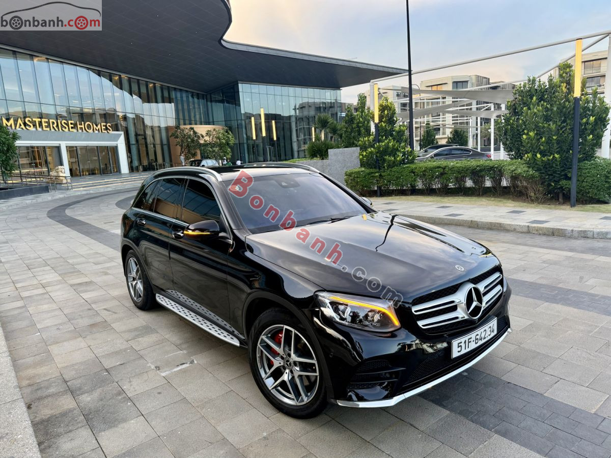 Bán ô tô Mercedes Benz GLC 300 4Matic - 2017 - xe cũ