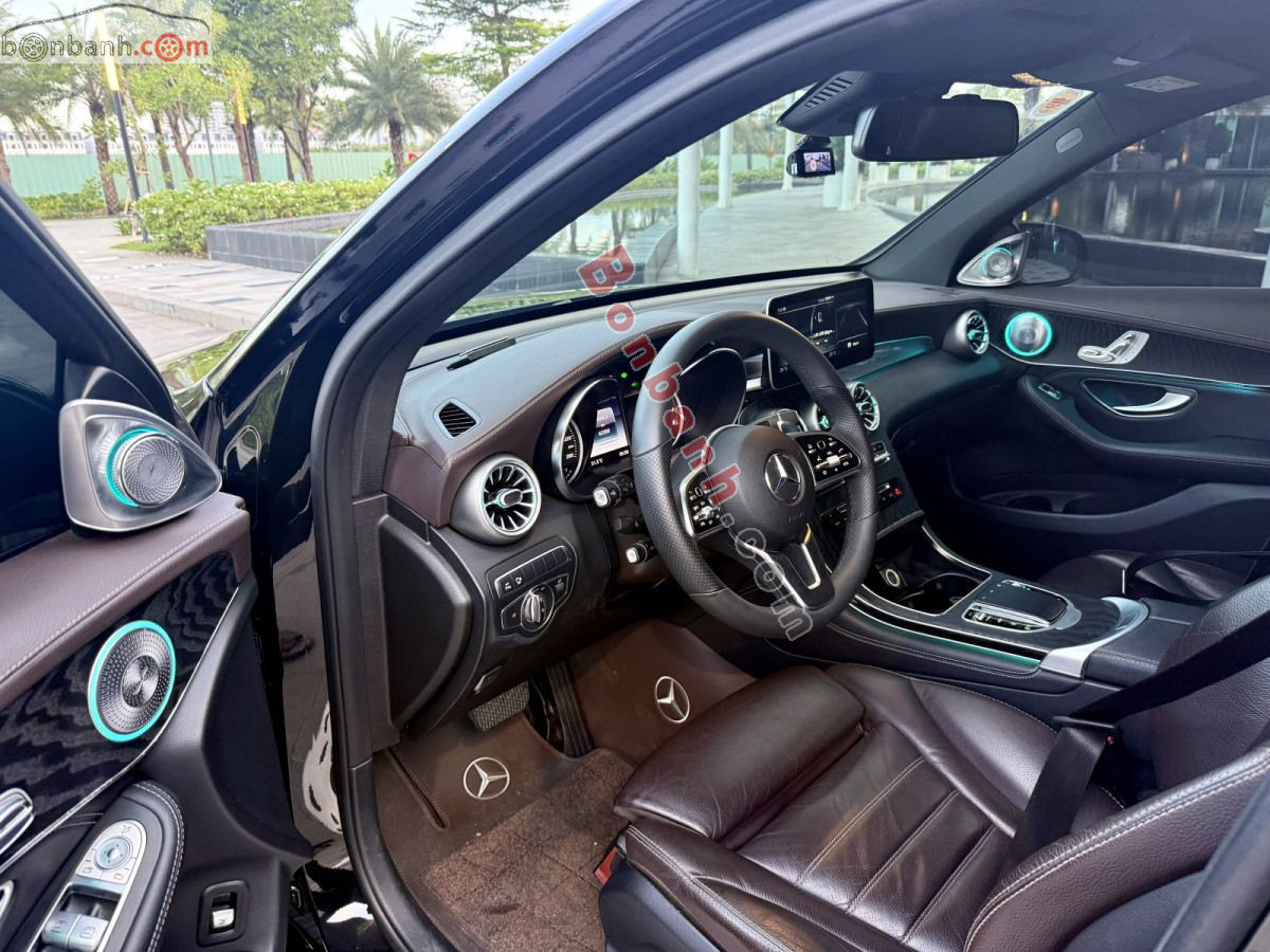 Bán ô tô Mercedes Benz GLC 300 4Matic - 2017 - xe cũ