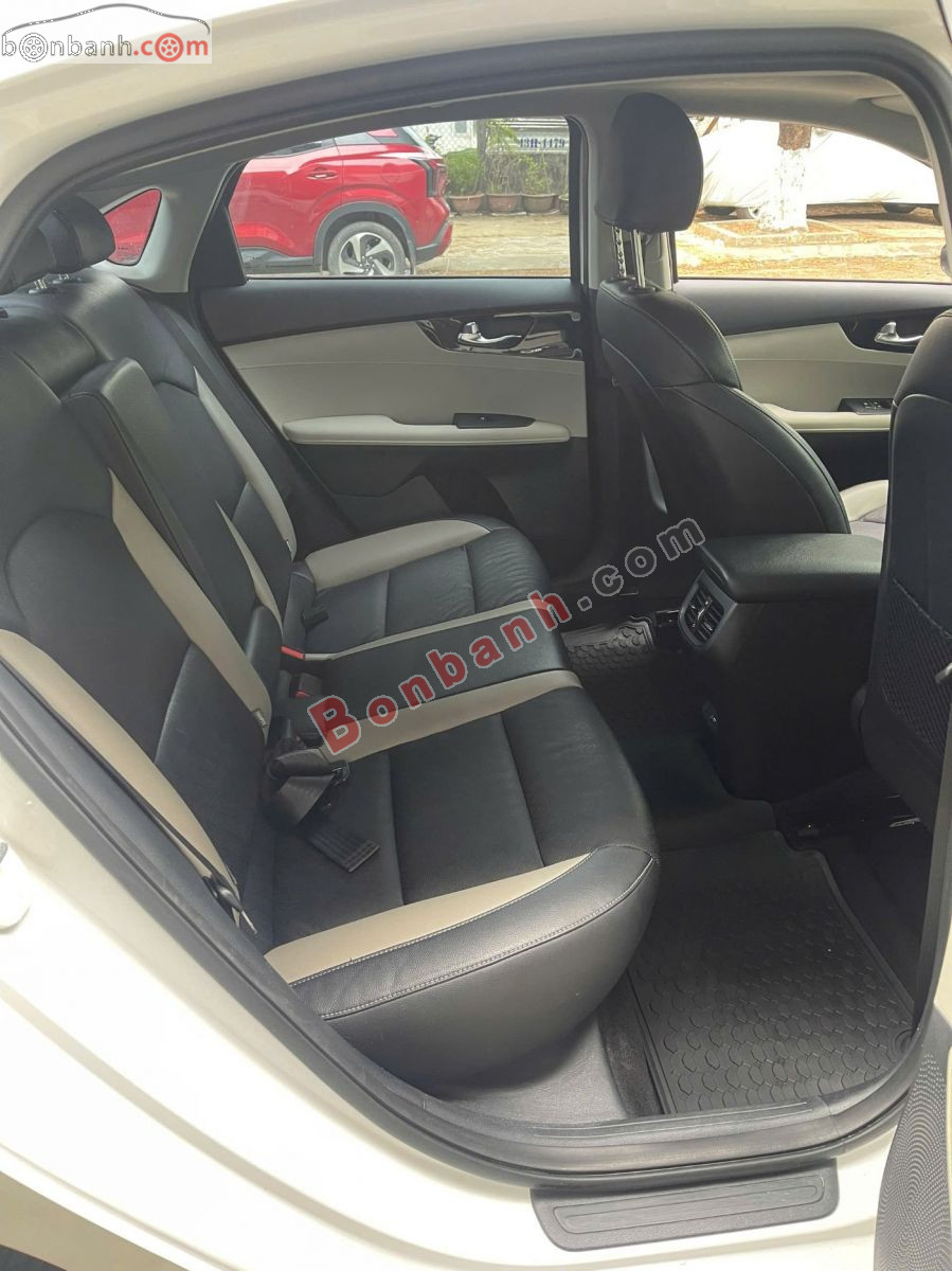 Bán ô tô Kia K3 Luxury 1.6 AT - 2023 - xe cũ