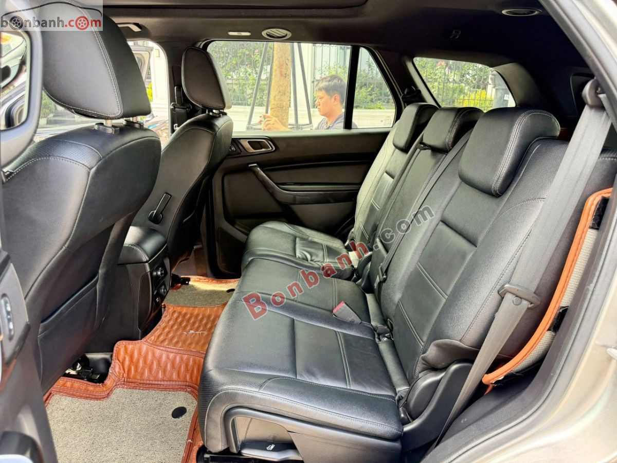 Bán ô tô Ford Everest Titanium 2.0L 4x4 AT - 2021 - xe cũ