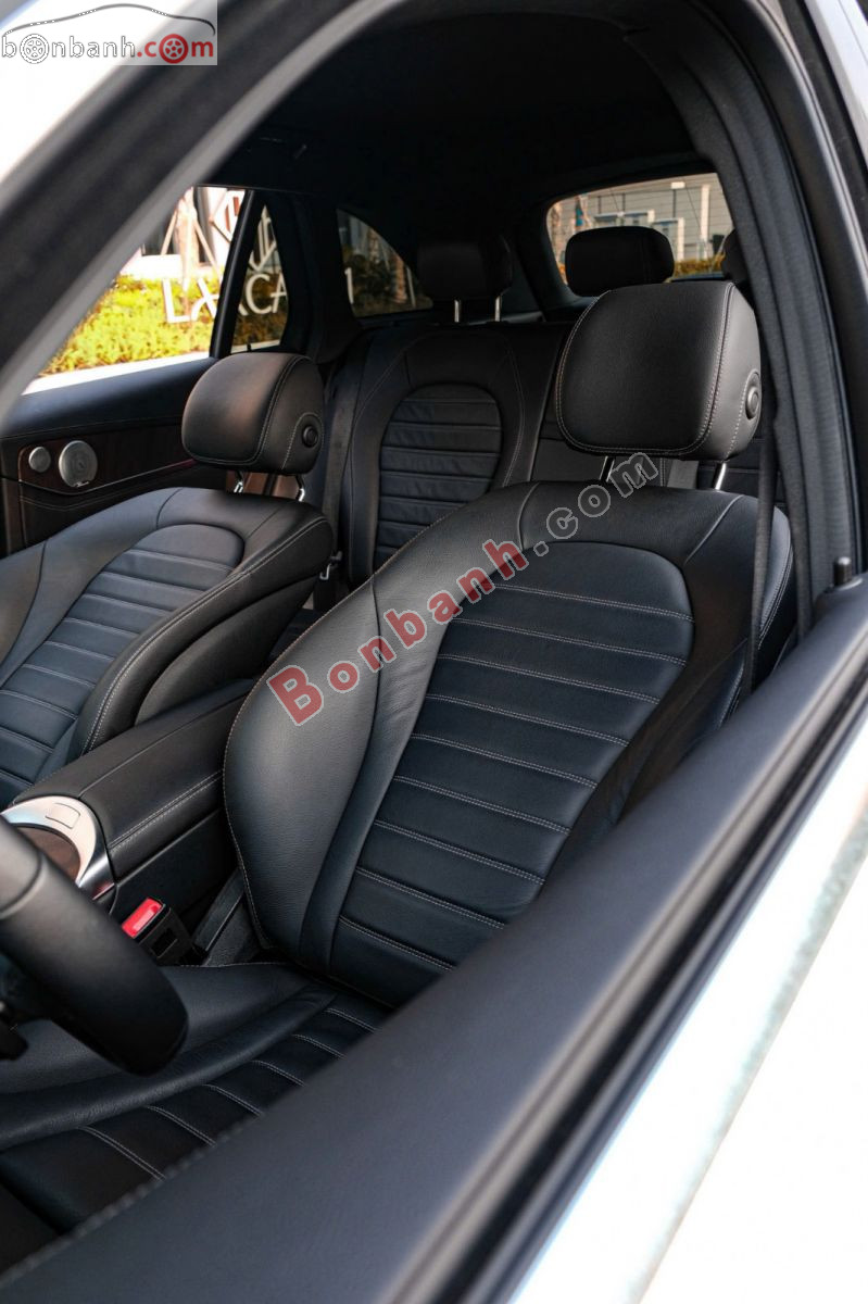 Bán ô tô Mercedes Benz GLC 200 4Matic - 2019 - xe cũ