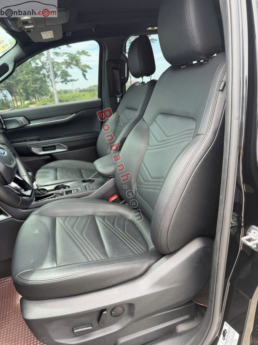 Bán ô tô Ford Everest Titanium 2.0L 4x2 AT - 2025 - xe cũ