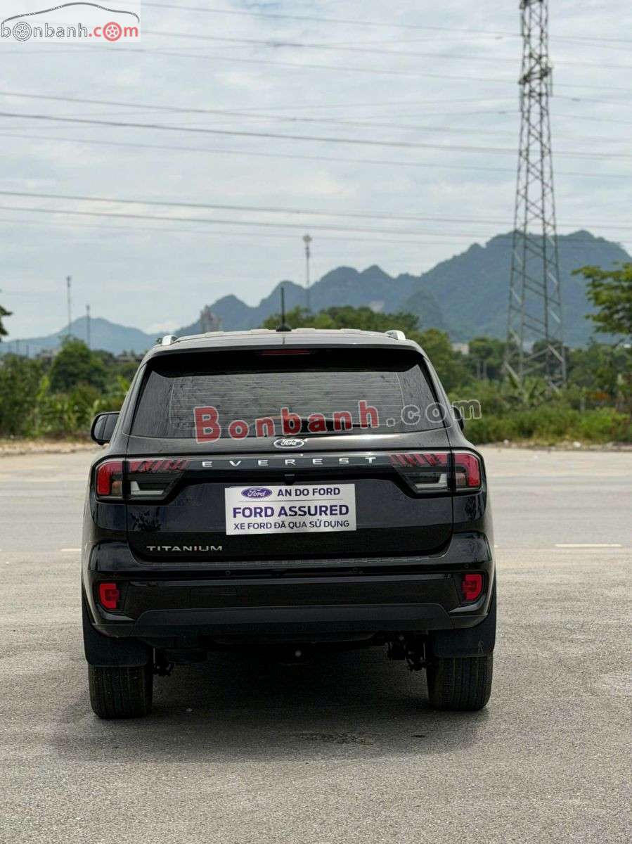 Bán ô tô Ford Everest Titanium 2.0L 4x2 AT - 2025 - xe cũ