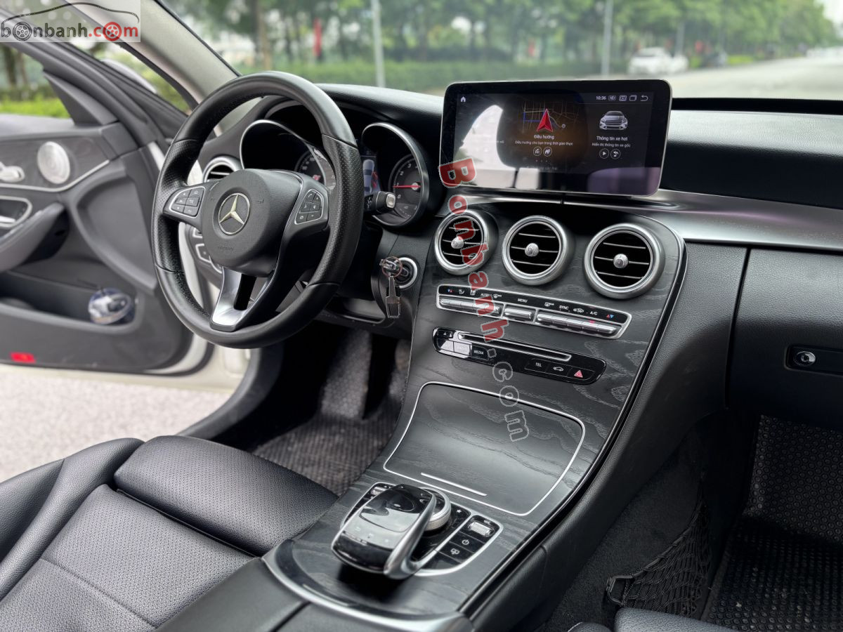 Bán ô tô Mercedes Benz C class C200 - 2018 - xe cũ