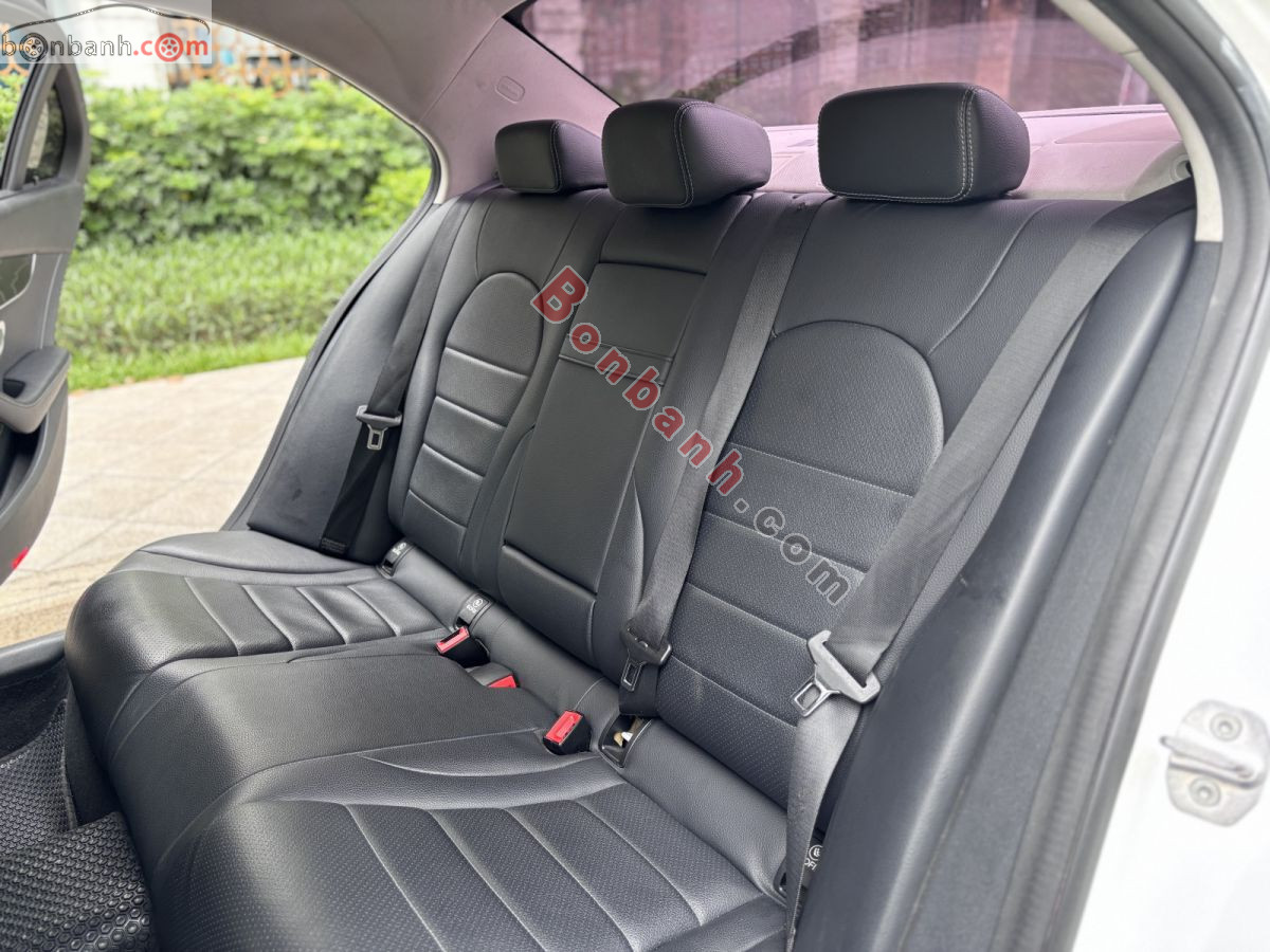 Bán ô tô Mercedes Benz C class C200 - 2018 - xe cũ