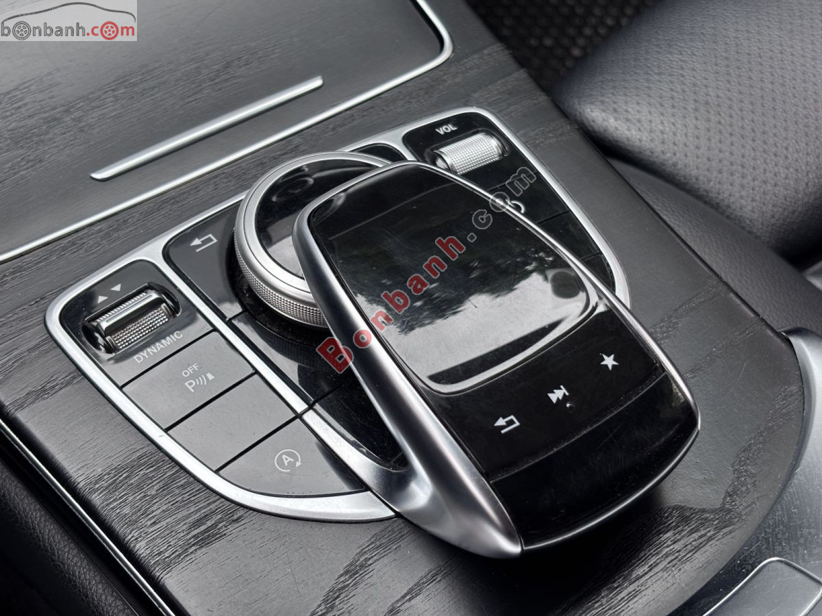 Bán ô tô Mercedes Benz C class C200 - 2018 - xe cũ
