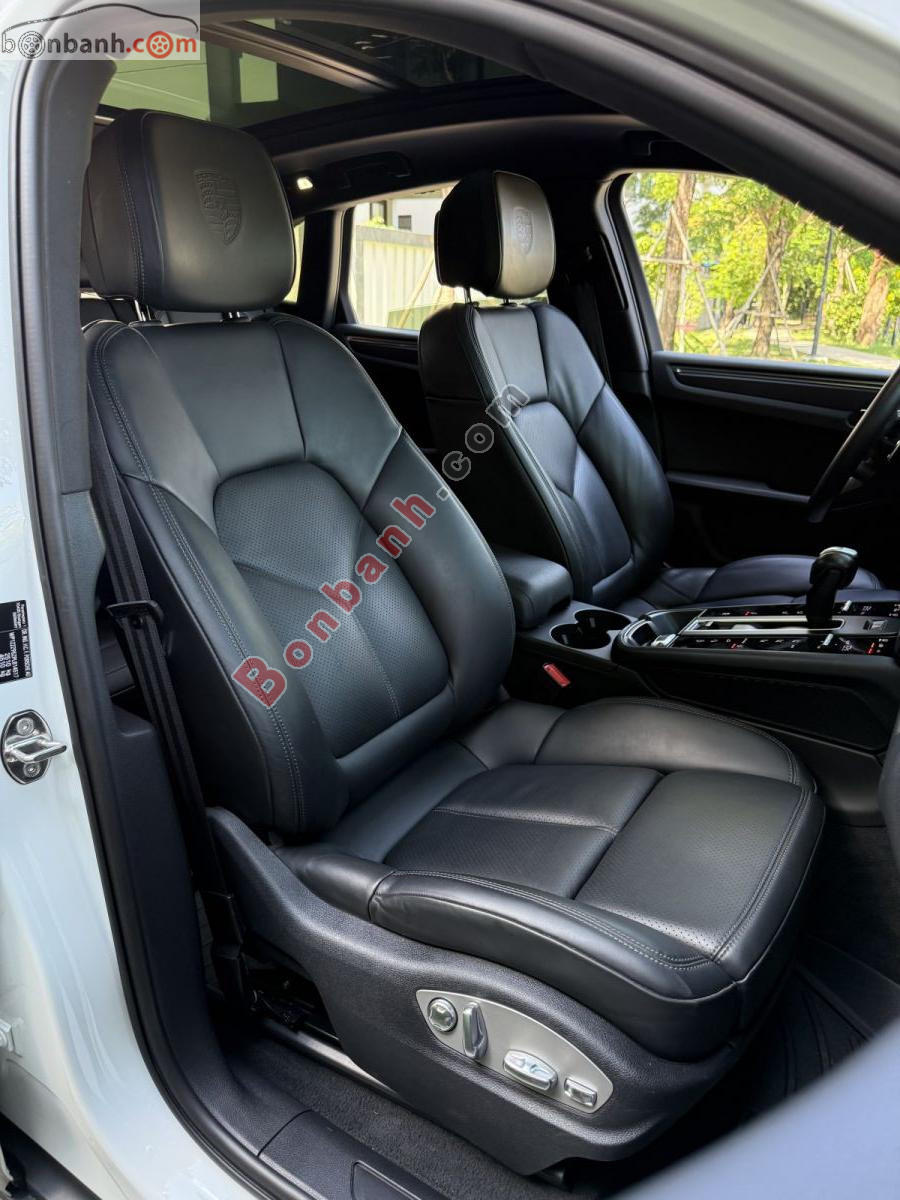 Bán ô tô Porsche Macan 2.0 - 2023 - xe cũ