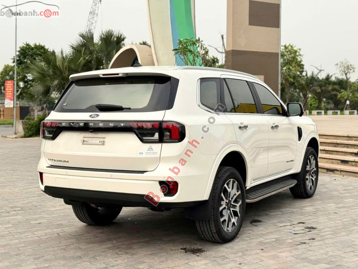 Bán ô tô Ford Everest Titanium Plus 2.0L 4x4 AT - 2025 - xe cũ