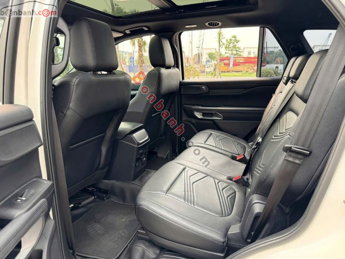 Bán ô tô Ford Everest Titanium Plus 2.0L 4x4 AT - 2025 - xe cũ