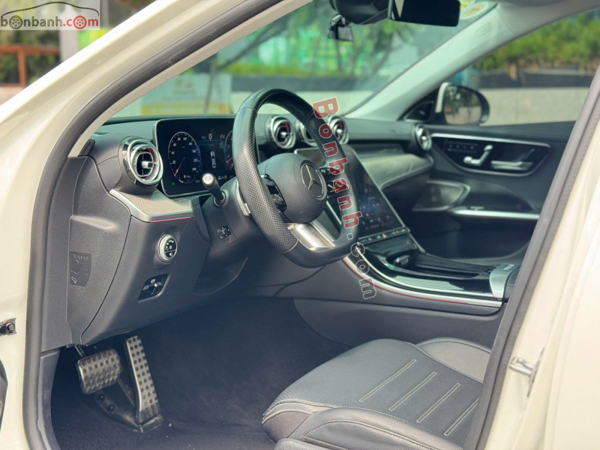 Bán ô tô Mercedes Benz C class C300 AMG - 2022 - xe cũ