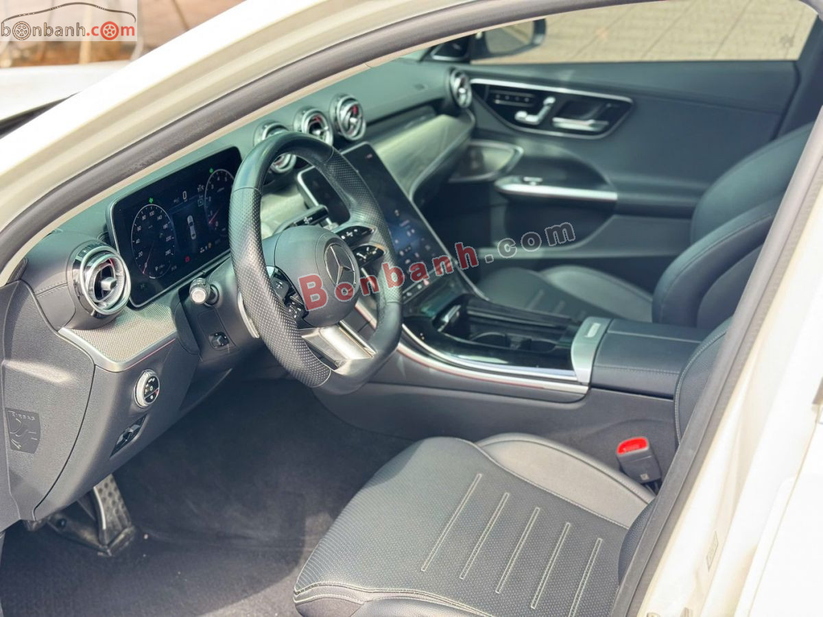 Bán ô tô Mercedes Benz C class C300 AMG - 2022 - xe cũ