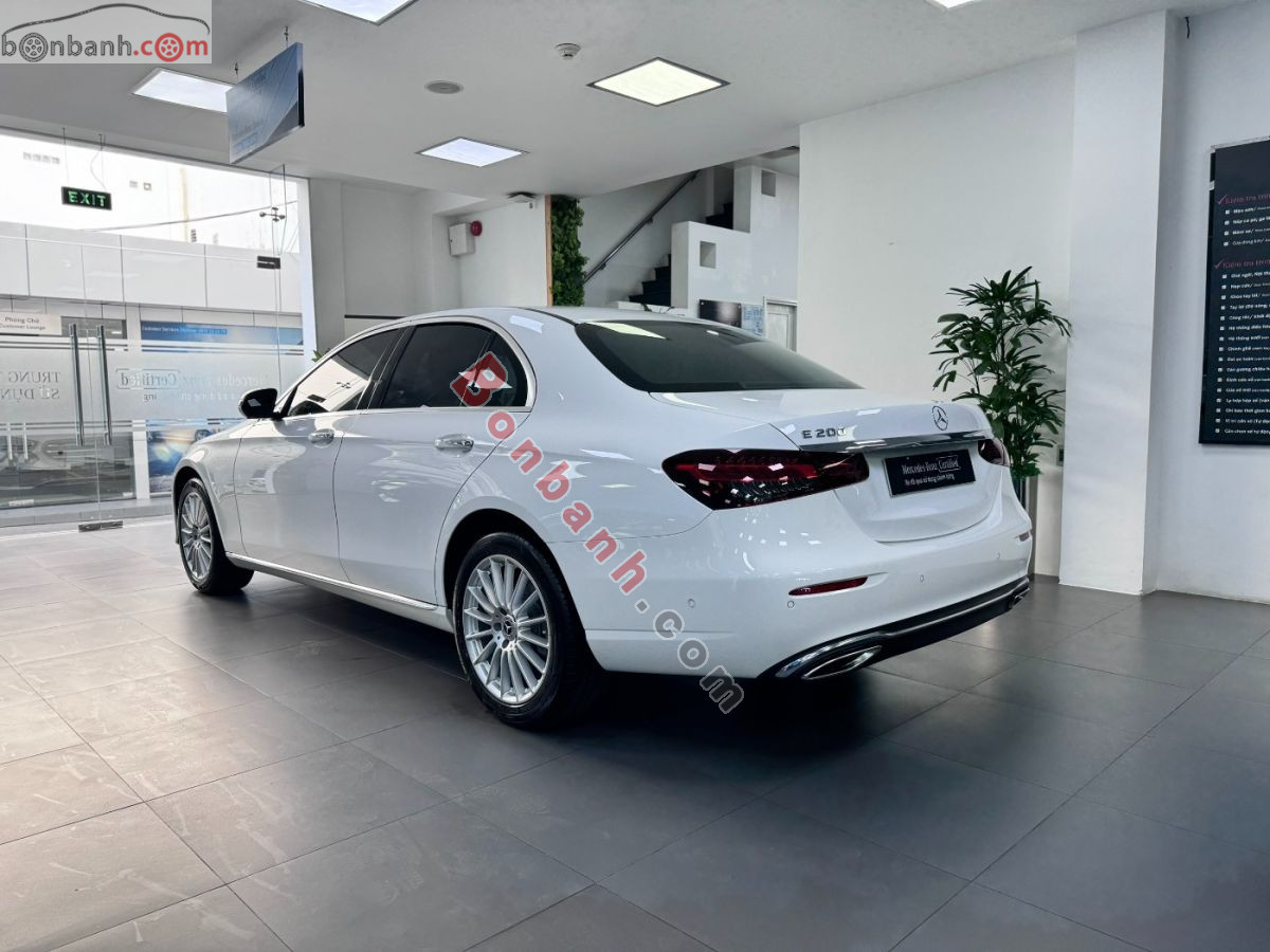 Bán ô tô Mercedes Benz E class E200 Exclusive - 2022 - xe cũ
