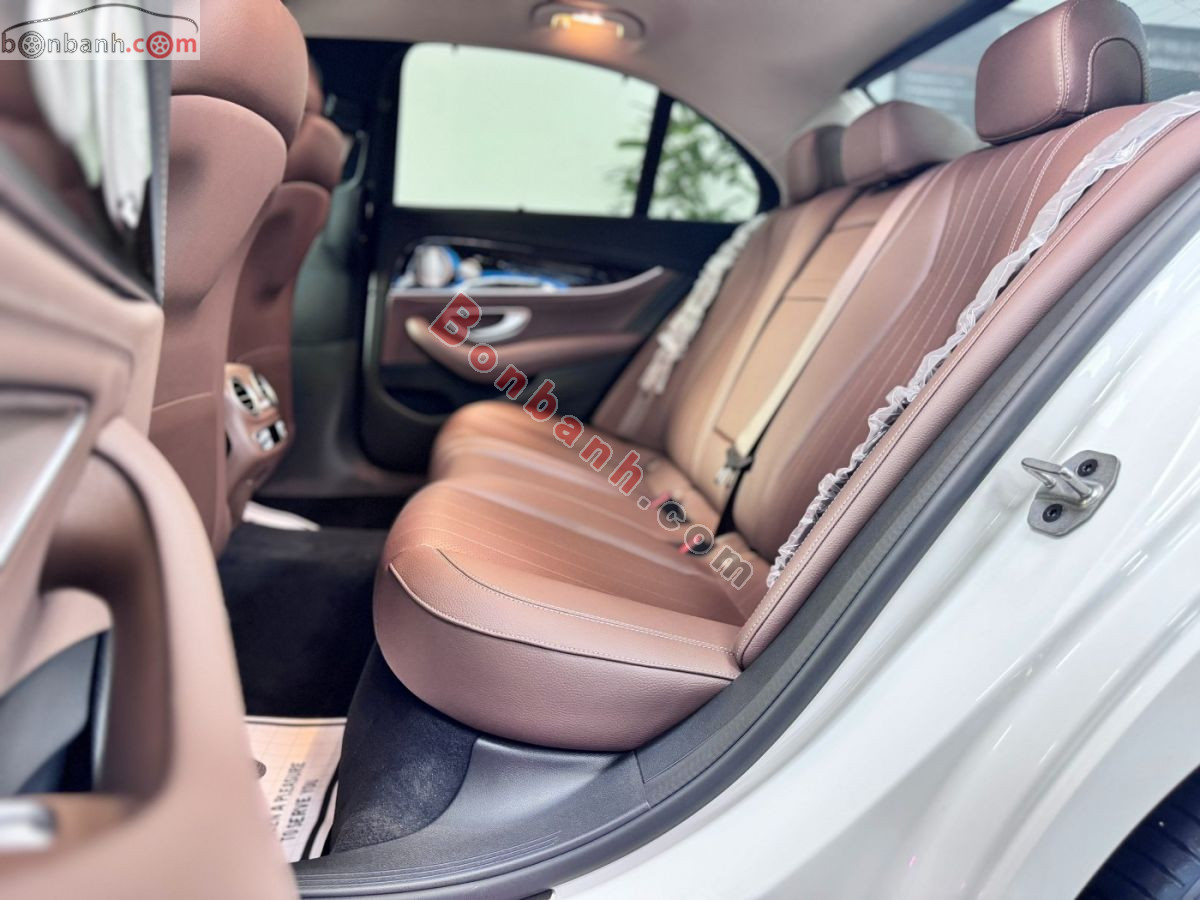 Bán ô tô Mercedes Benz E class E200 Exclusive - 2022 - xe cũ