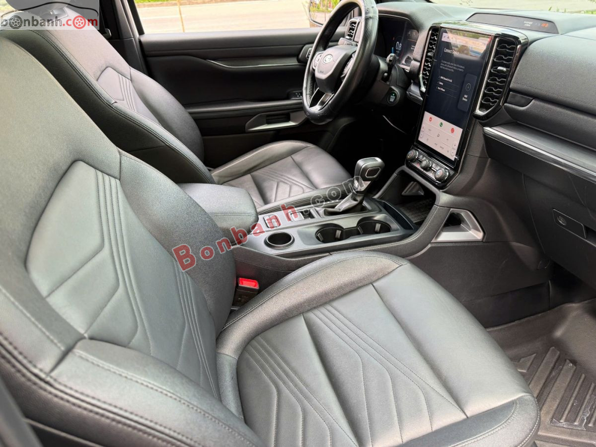 Bán ô tô Ford Everest Titanium 2.0L 4x2 AT - 2024 - xe cũ